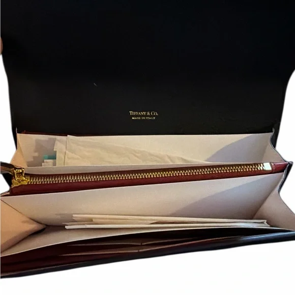 NWT Tiffany & Co. T&CO Grain Leather Flap Continental Wallet - Black/Burgundy - Picture 3 of 6